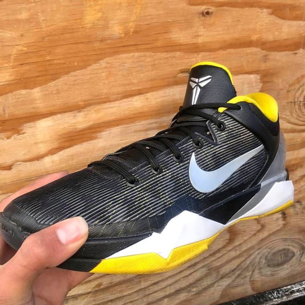 GUC Nike Zoom Kobe VII 7 Supreme del Sol Men's